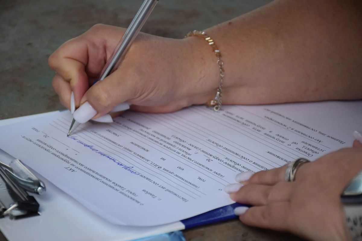 В Тамбове продолжается демонтаж незаконно размещённых торговых объектов В Тамбове продолжается демонтаж незаконно размещённых торговых объектов
