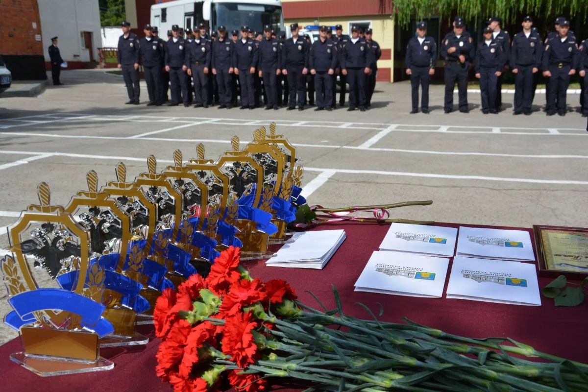 На базе батальона ППС УМВД России по городу Тамбову состоялось торжественное мероприятие в честь 103-летия со дня создания патрульно-постовой службы На базе батальона ППС УМВД России по городу Тамбову состоялось торжественное мероприятие в честь 103-летия со дня создания патрульно-постовой службы