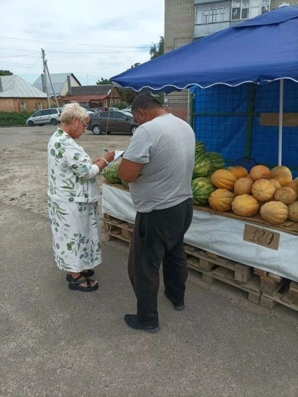 Сентябрь - самое время напомнить детям о безопасности дорожного движения Сентябрь - самое время напомнить детям о безопасности дорожного движения