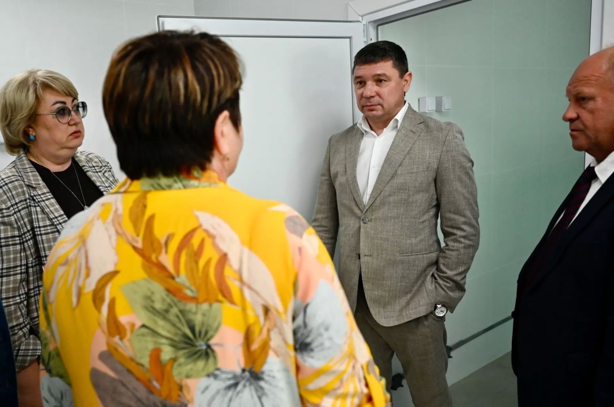 Евгений Первышов: Село Дубовое - хороший пример развития сельских территорий Евгений Первышов: Село Дубовое - хороший пример развития сельских территорий