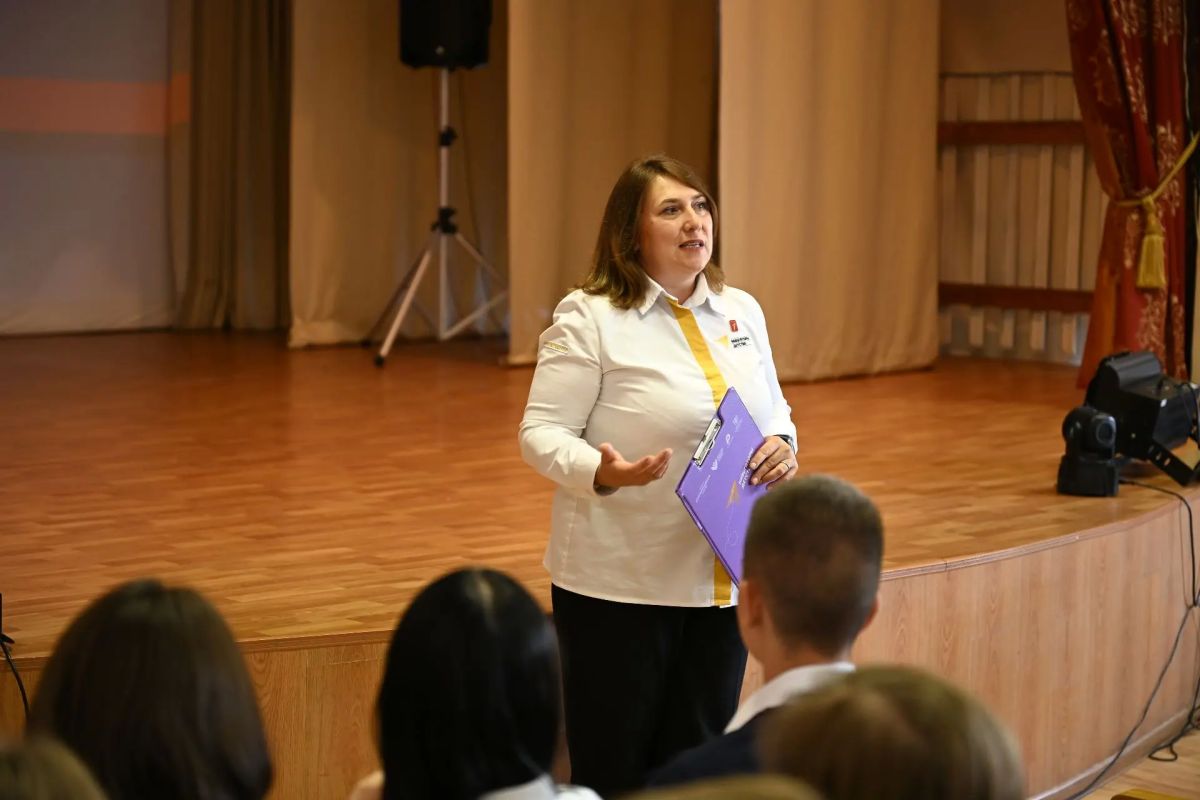 В школах города прошли мероприятия ко Дню солидарности в борьбе с терроризмом В школах города прошли мероприятия ко Дню солидарности в борьбе с терроризмом