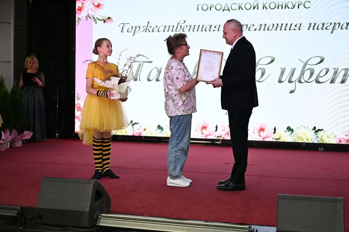 Состоялась торжественная церемония награждения победителей и призёров городского конкурса «Тамбов в цвету» Состоялась торжественная церемония награждения победителей и призёров городского конкурса «Тамбов в цвету»