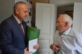 Максим Косенков поздравил с 99летием ветерана Великой Отечественной войны Серафима Васильевича Жмылёва — почётного гражданина Тамбова