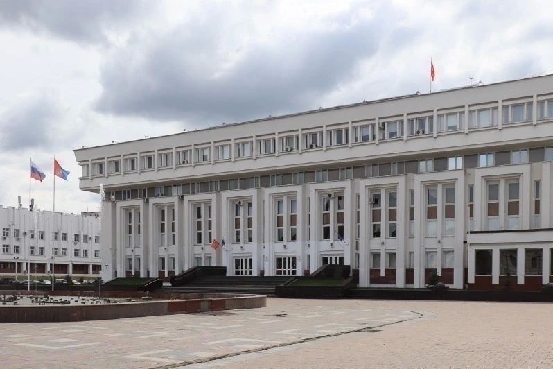 Подготовку к выборам и ситуацию в ЖКХ обсудят на совещании Евгения Первышова