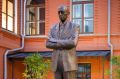 Памятник Сергею Рахманинову в полный рост установили во дворе Московской государственной консерватории имени П.И. Чайковского, где в свое время композитор получил образование