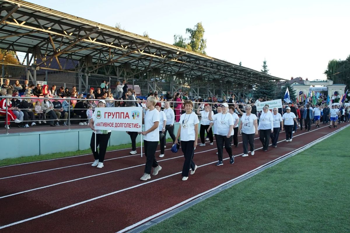 Спортивный парад – праздник силы духа и красоты спорта! Спортивный парад – праздник силы духа и красоты спорта!