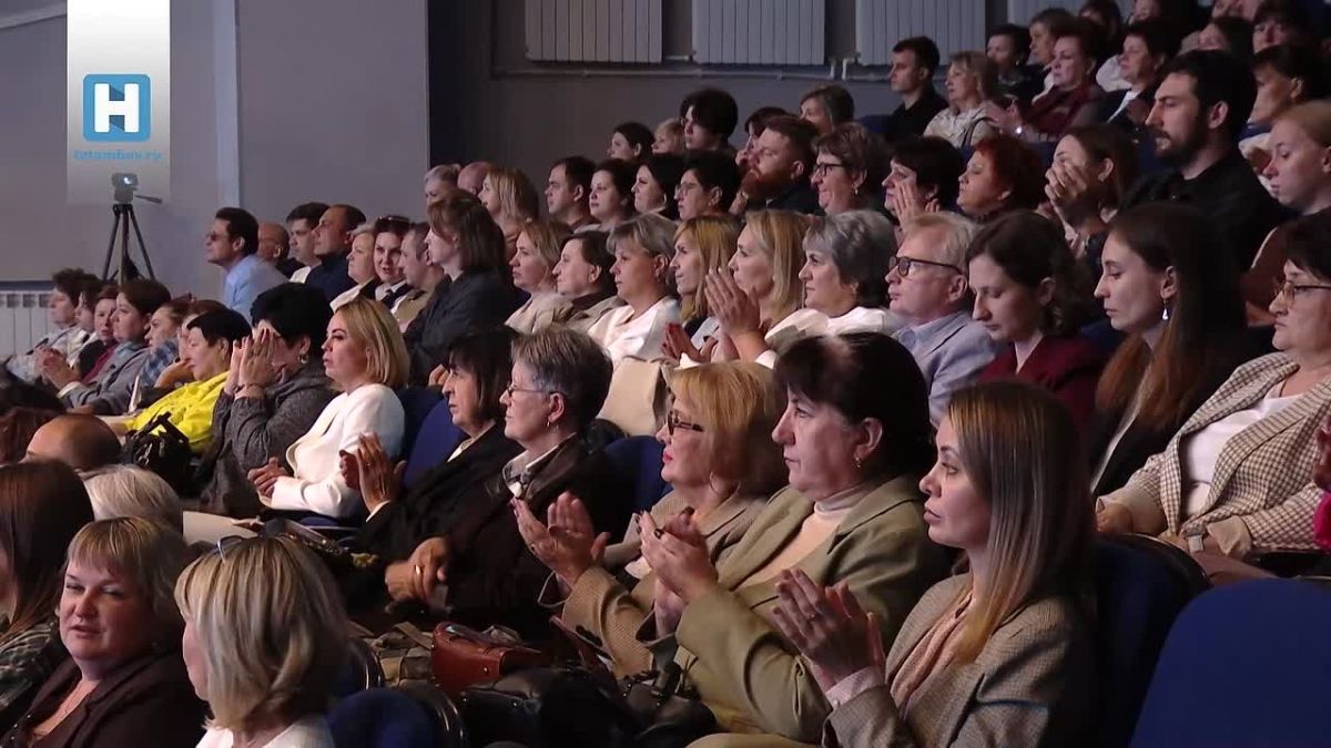 В Тамбовской области наградили лучших наставников в медицине