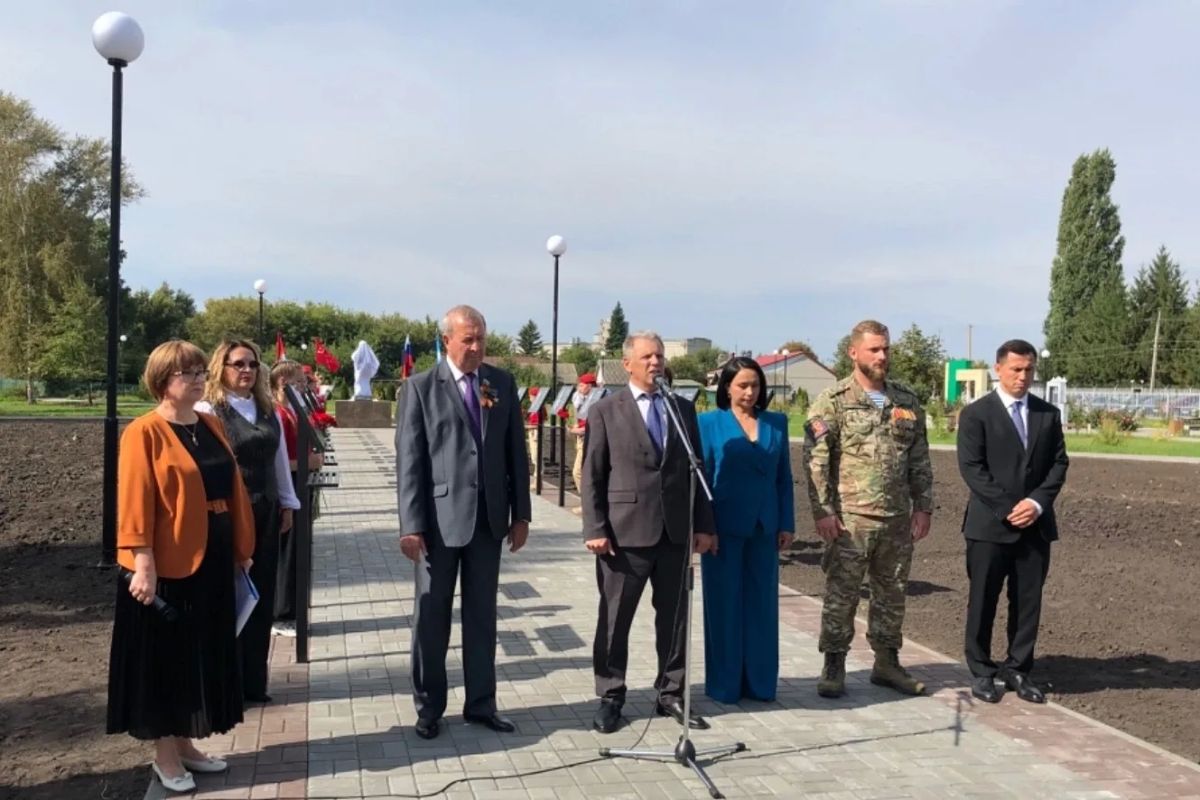 Аллея Памяти расположена в Парке культуры Аллея Памяти расположена в Парке культуры