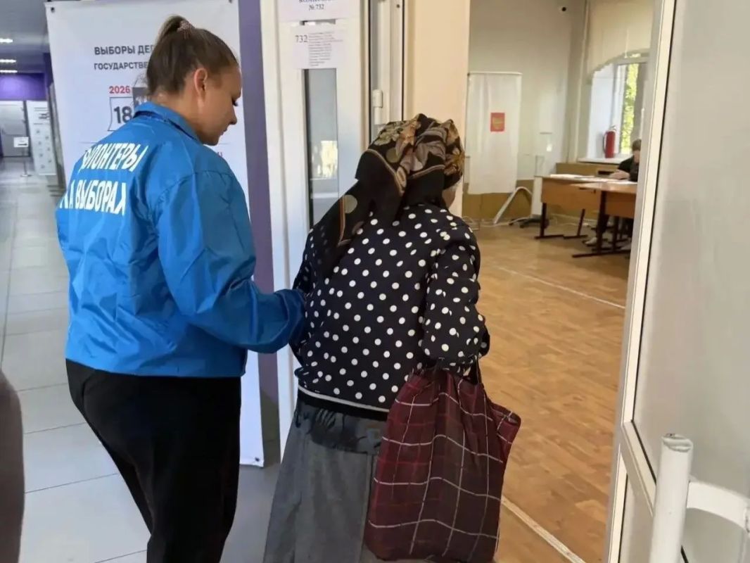 Студенты колледжей и техникумов Тамбовской области помогают в проведении выборов Студенты колледжей и техникумов Тамбовской области помогают в проведении выборов