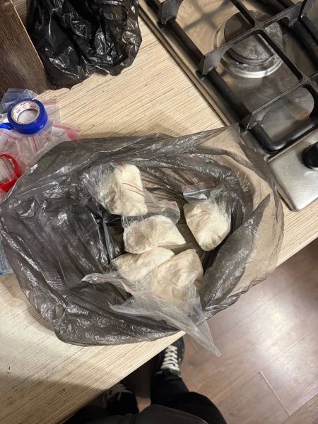 В Тамбове задержана группа, которая готовила к сбыту более полутора килограммов наркотических средств В Тамбове задержана группа, которая готовила к сбыту более полутора килограммов наркотических средств