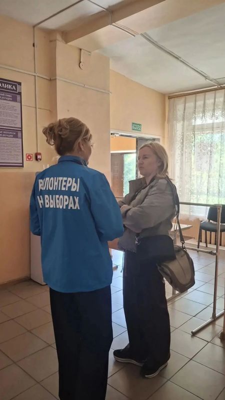 С заботой о людях на избирательных участках организована работа волонтеров С заботой о людях на избирательных участках организована работа волонтеров
