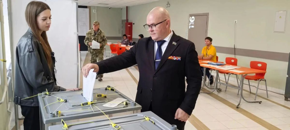Заместитель председателя гордумы Андрей Сапрыкин проголосовал на выборах депутатов Государственной Думы и Тамбовской областной Думы