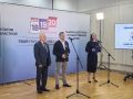 На брифинге в медиацентре выступили председатель избирательной комиссии Тамбовской области Андрей Офицеров и председатель Общественной палаты региона Николай Байбеков