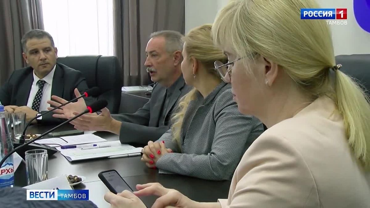 В Тамбовском государственном техническом университете открыли Летнюю школу для преподавателей и аспирантов из Алжира