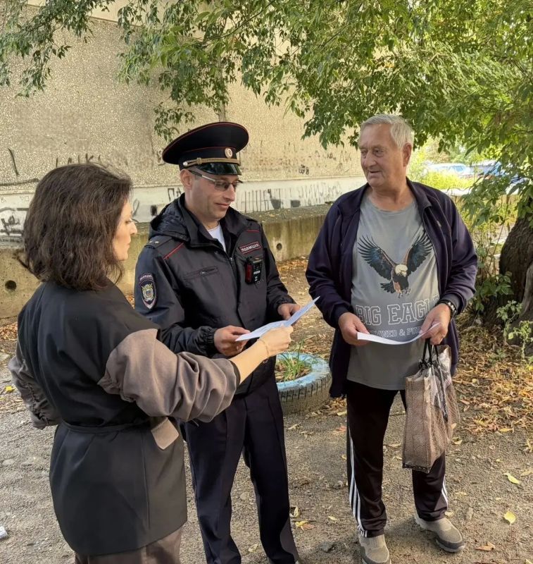 «Полицейские провели профилактическую акцию «Сообщи, где торгуют смертью» «Полицейские провели профилактическую акцию «Сообщи, где торгуют смертью»