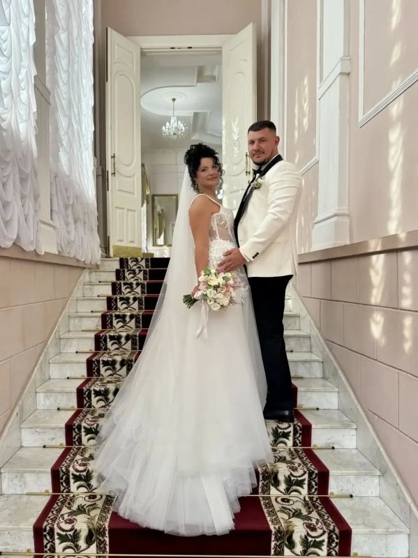 Тамбовский ЗАГС поделился фотографиями пар, которые связали себя узами брака 26 сентября