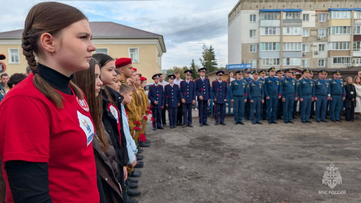 В Рассказовском округе открыли мемориал и передали уникальный устав XIX века В Рассказовском округе открыли мемориал и передали уникальный устав XIX века