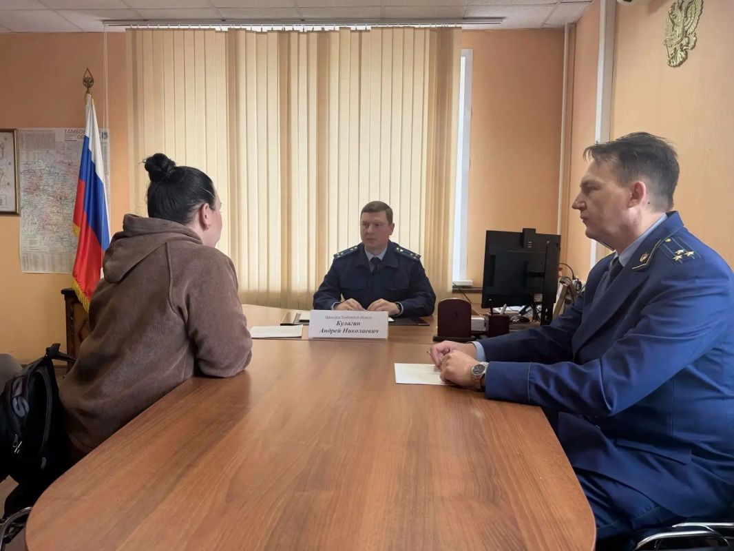 Прокурор Тамбовской области Андрей Кулагин провел выездной прием жителей Петровского округа