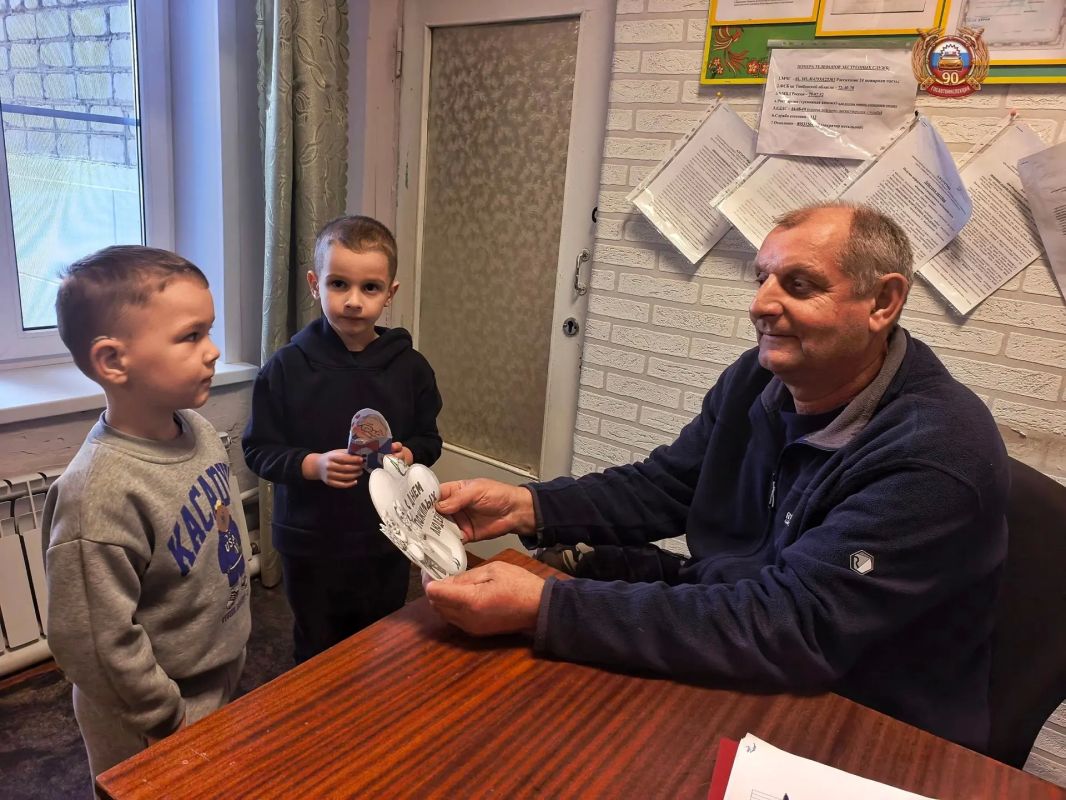День добра и уважения: «Ивушка» поздравила старшее поколение!