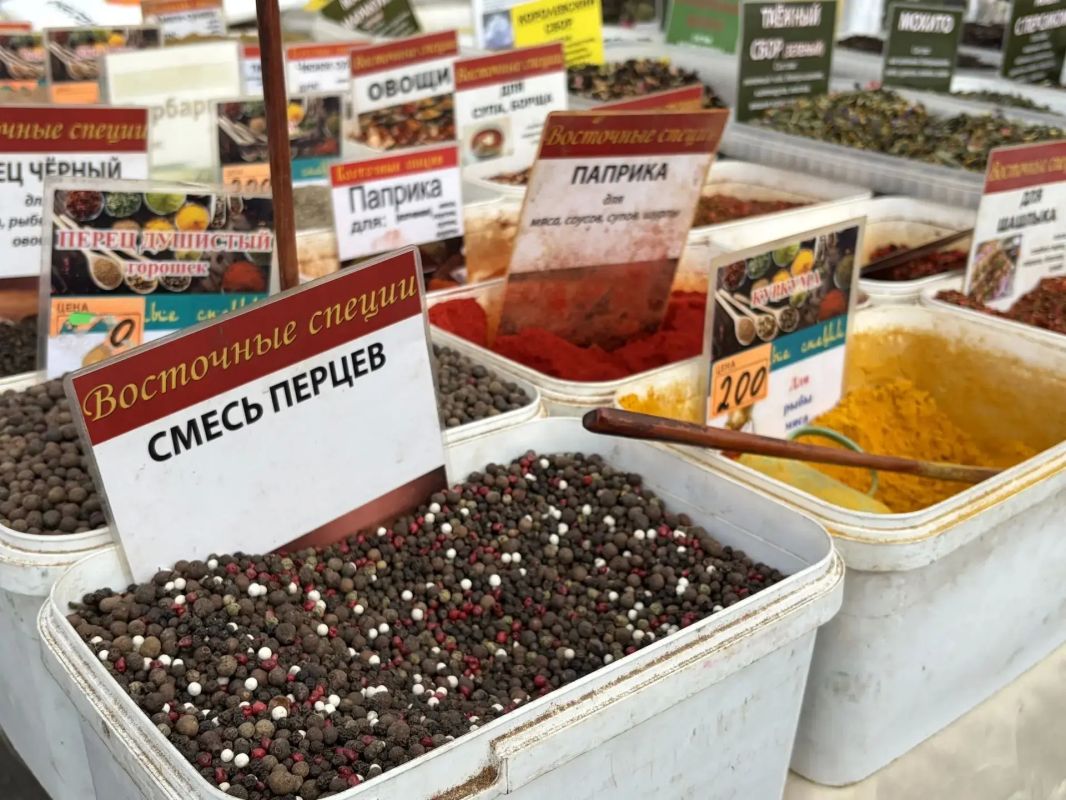 На Динамо в Тамбове прошла ярмарка выходного дня На Динамо в Тамбове прошла ярмарка выходного дня