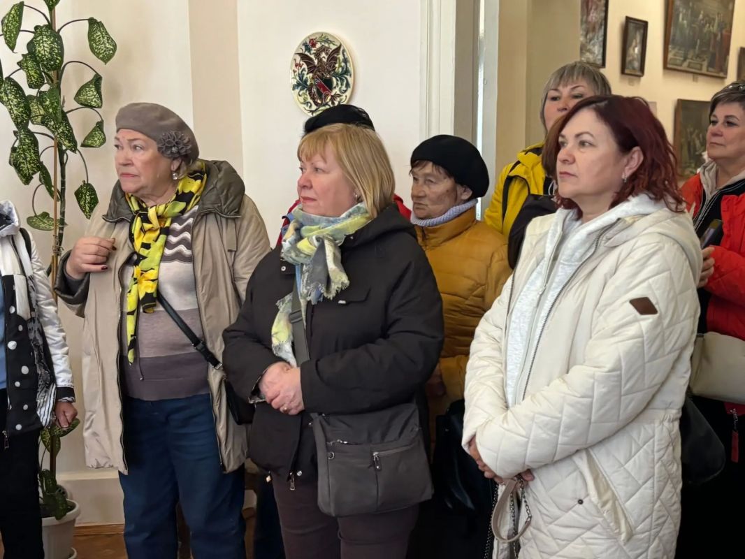 Участники тамбовского клуба душевных встреч «Для СВОих» побывали в Ельце Участники тамбовского клуба душевных встреч «Для СВОих» побывали в Ельце