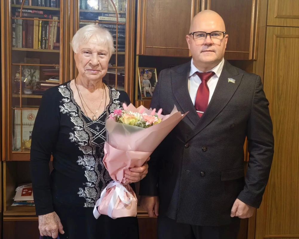 День рождения сегодня отмечает ветеран,труженица тыла Клавдия Федоровна Туева