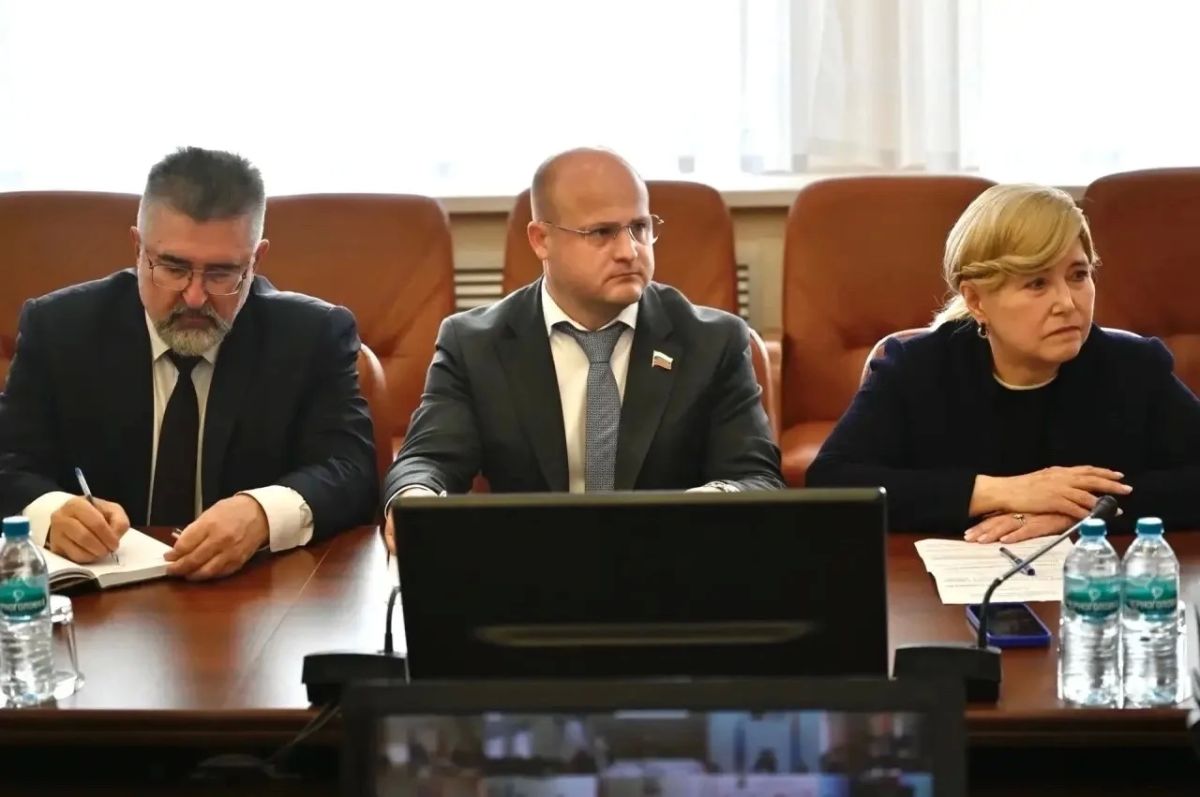 Председатель Тамбовской областной Думы Алексей Поздняков принял участие в оперативном совещании Главы Тамбовской области Евгения Первышова: