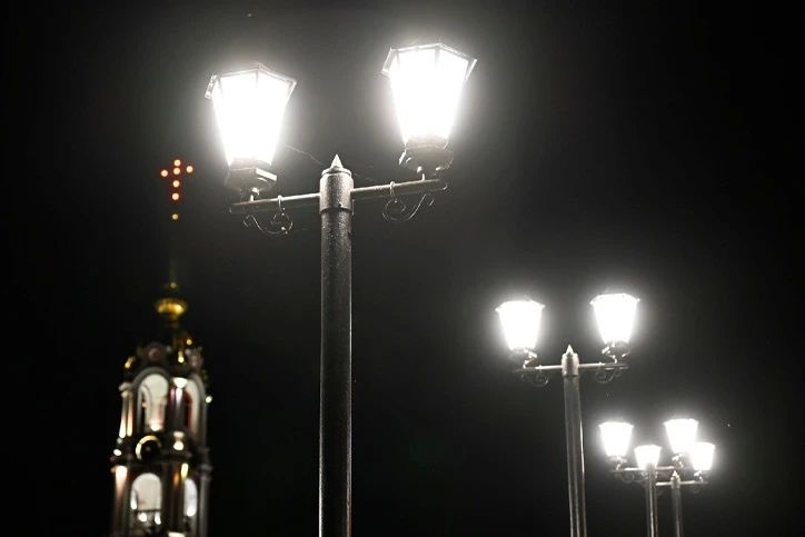 Не горит уличный фонарь: куда обращаться жителям Тамбовской области