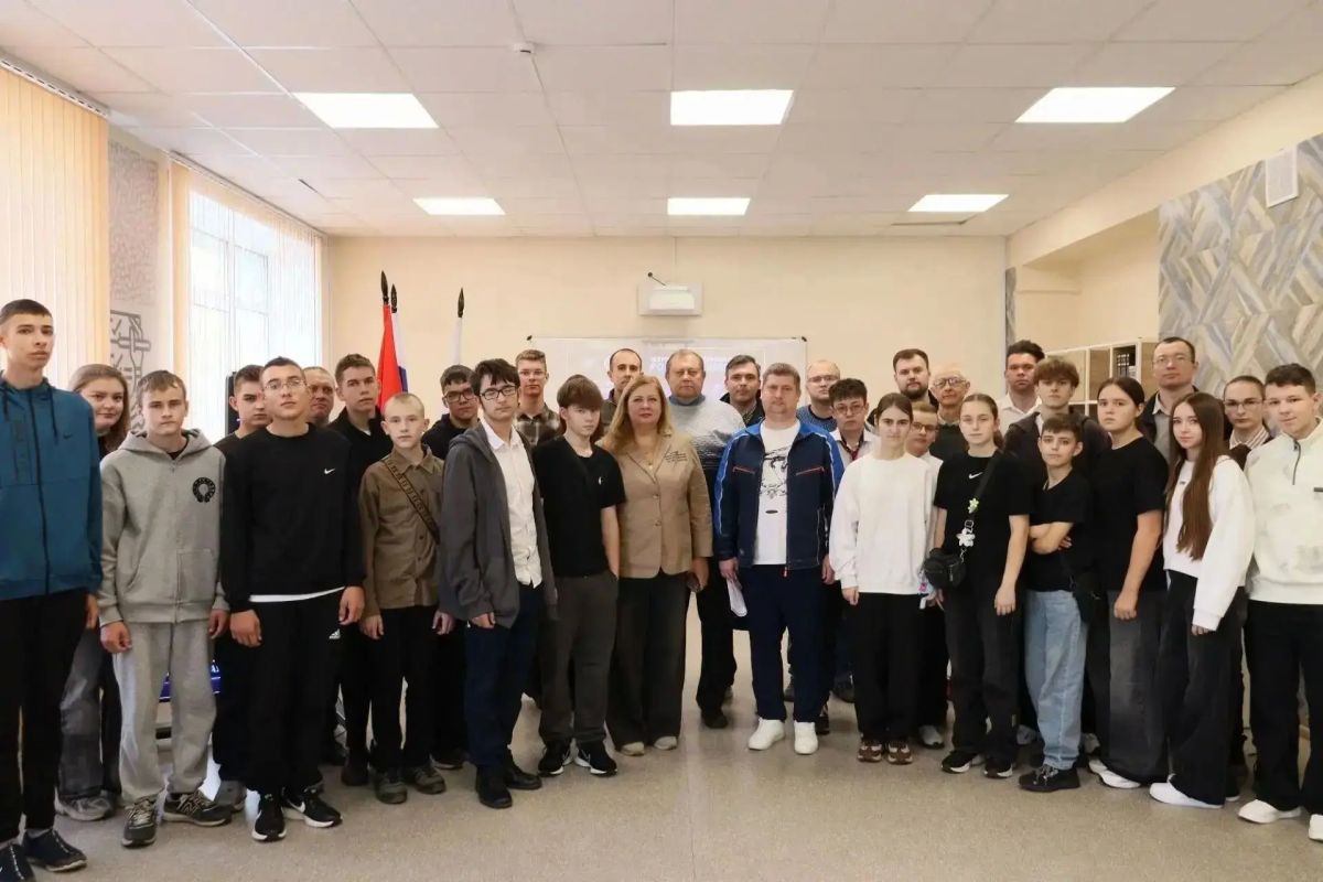 В Тамбовской области определили лучших школьников на турнире по робототехнике