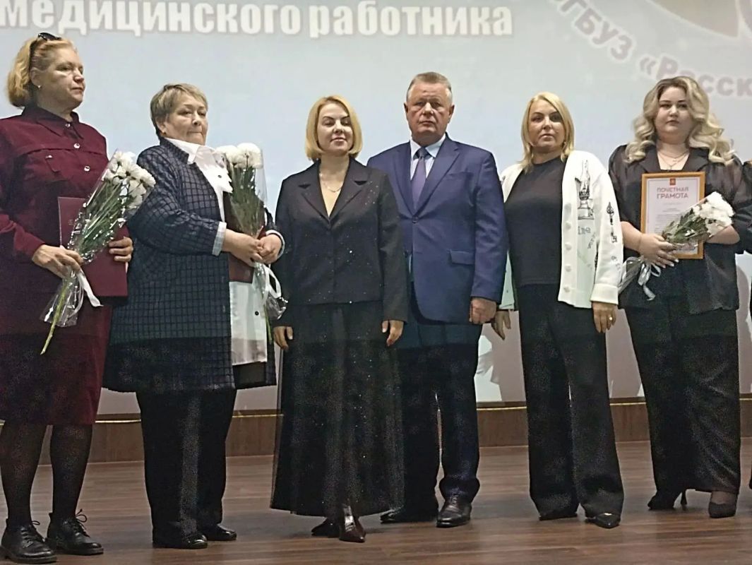 В коллектив Рассказовской ЦРБ пришли работать 22 новых сотрудника В коллектив Рассказовской ЦРБ пришли работать 22 новых сотрудника