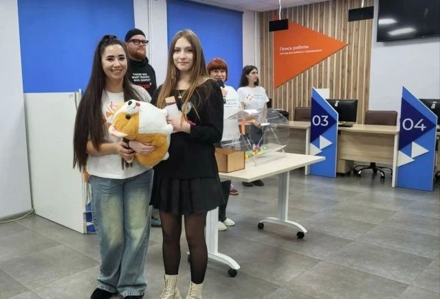 Доброе утро, друзья! Спешим рассказать вам, как прошел первый день молодежного профориентационного события «Карьерный Vibe: Орбита возможностей» в Рассказовском кадровом центре Доброе утро, друзья! Спешим рассказать вам, как прошел первый день молодежного профориентационного события «Карьерный Vibe: Орбита возможностей» в Рассказовском кадровом центре