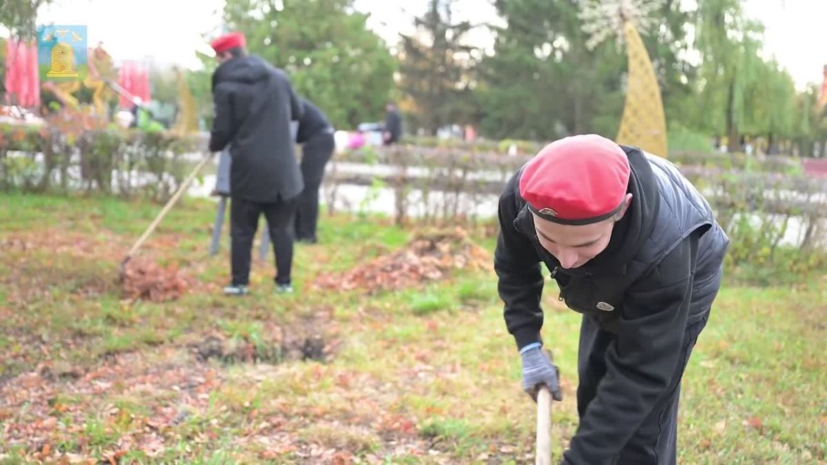 В Тамбове активно идут осенние субботники