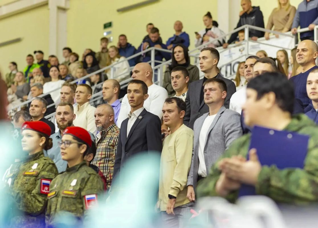 4 ноября в спортивно-тренировочном центре «Тамбов» в пятый раз пройдёт Фестиваль единоборств, посвящённый Дню воинской славы России 4 ноября в спортивно-тренировочном центре «Тамбов» в пятый раз пройдёт Фестиваль единоборств, посвящённый Дню воинской славы России