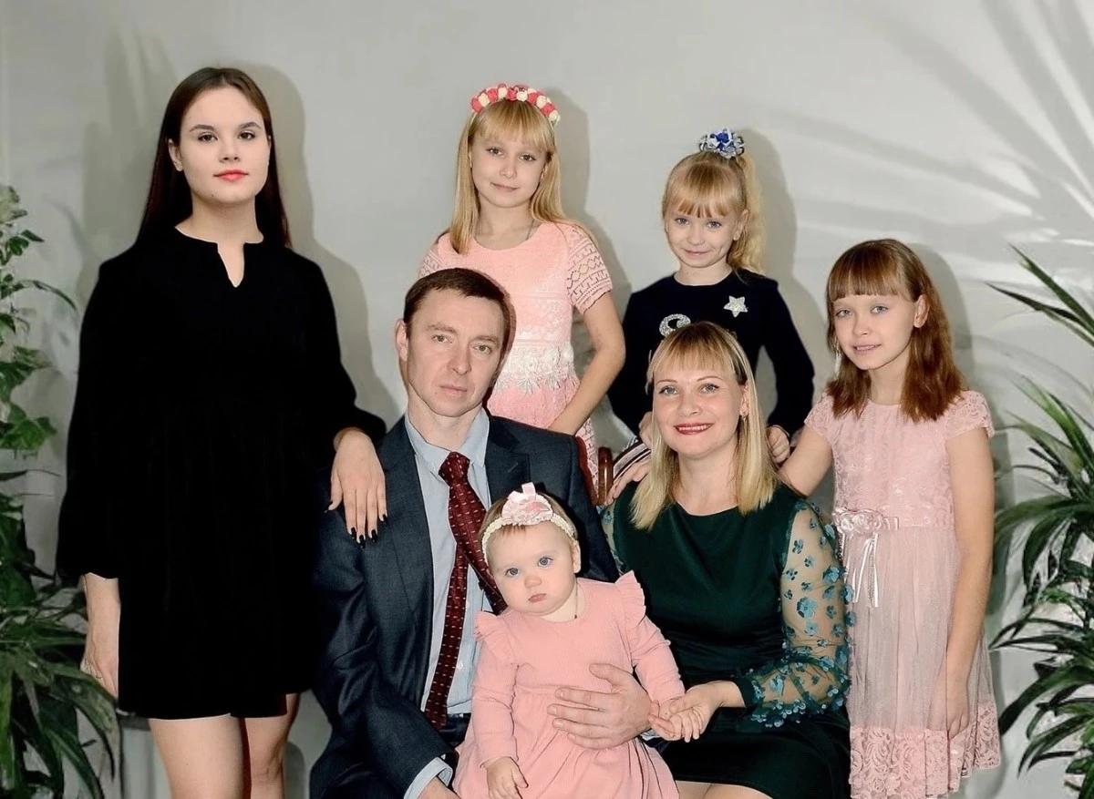 Семью Селезнёвых из Тамбова наградили медалью ордена «Родительская слава»