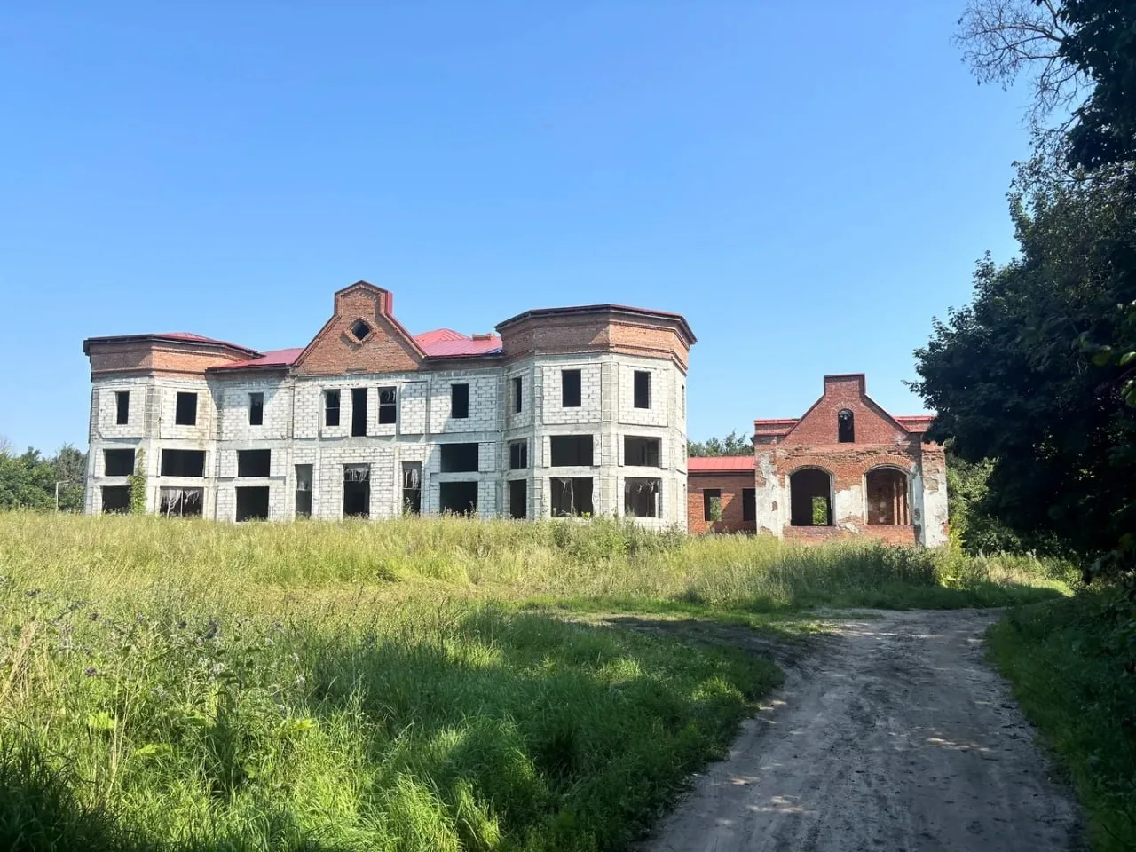 В Тамбовской области не смогли продать усадьбу, в которой жил нарком Чичерин
